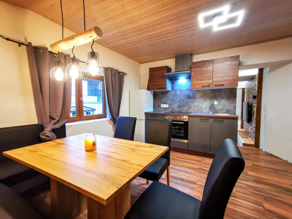 Alpenchalet Dona Partenen Ngoại thất bức ảnh